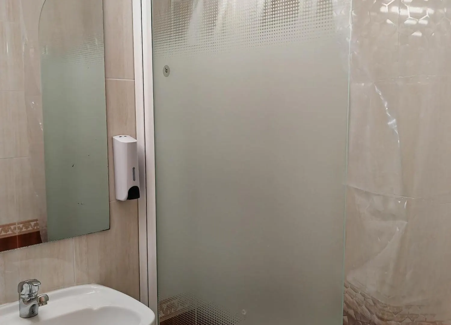 Hostal Rigau Sant Feliu de Guíxols 0*,  Spanien