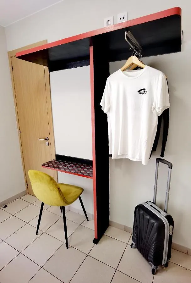 בית הארחה סאן פליו דה גיסולס Hostal Rigau ספרד