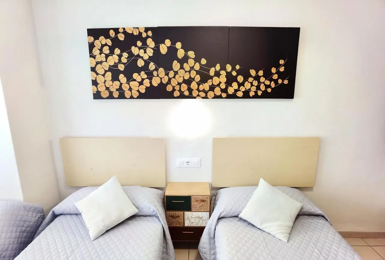 Hostal Rigau Sant Feliu de Guixols 0*,